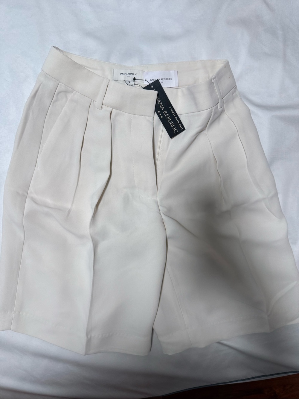 Banana Republic Ivory Pleated Bermuda Shorts